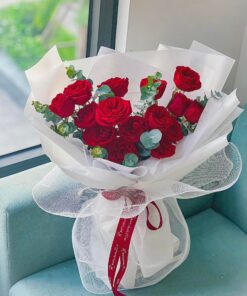 Bó hoa hồng màu đỏ